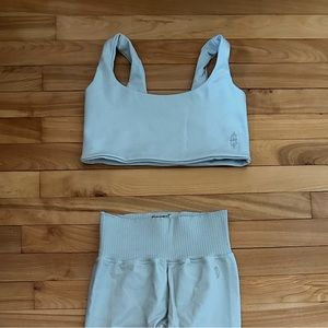Free people crop/sports bra - never worn, limited edition colour!